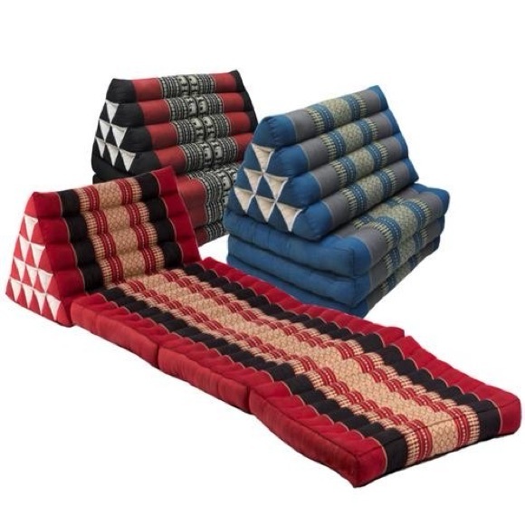 Three-Fold Thai Cushion - organic water-resistant - Picture 5 of 10